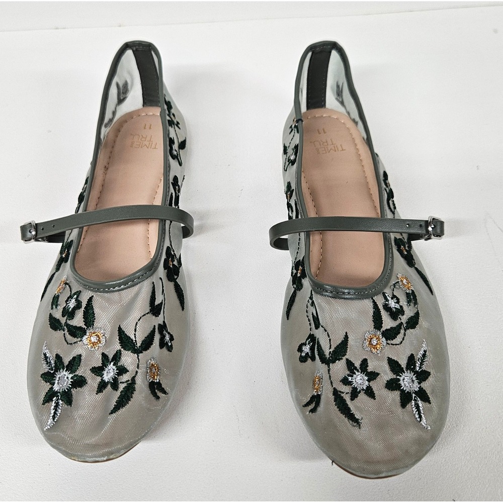 Time and Tru Womens Grey Mesh Floral Embroidered Mary Jane Flats Size 11